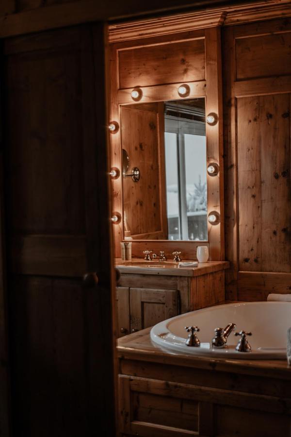 Hotel Mont Blanc Megeve Exterior photo